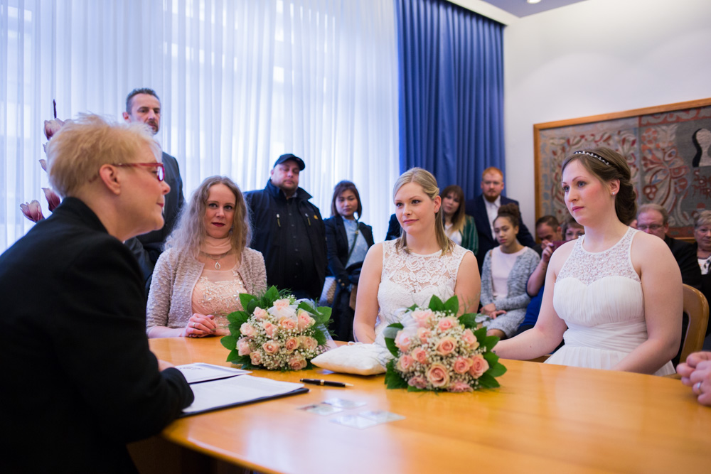 Hochzeit im Standesamt Wandsbek und Ohlendorffsche Villa in Volksdorf